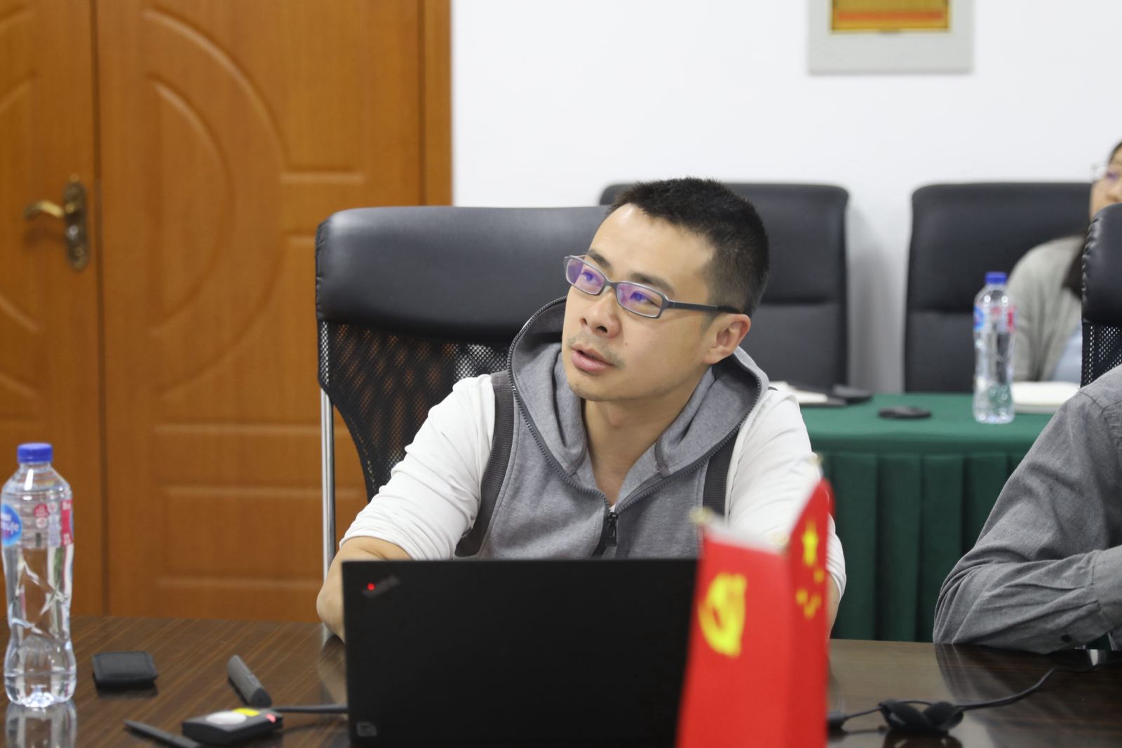 推动党建创新项目，提高党务工作水平——计算机科学与软件工程学院党委召开党支部书记工作例会
