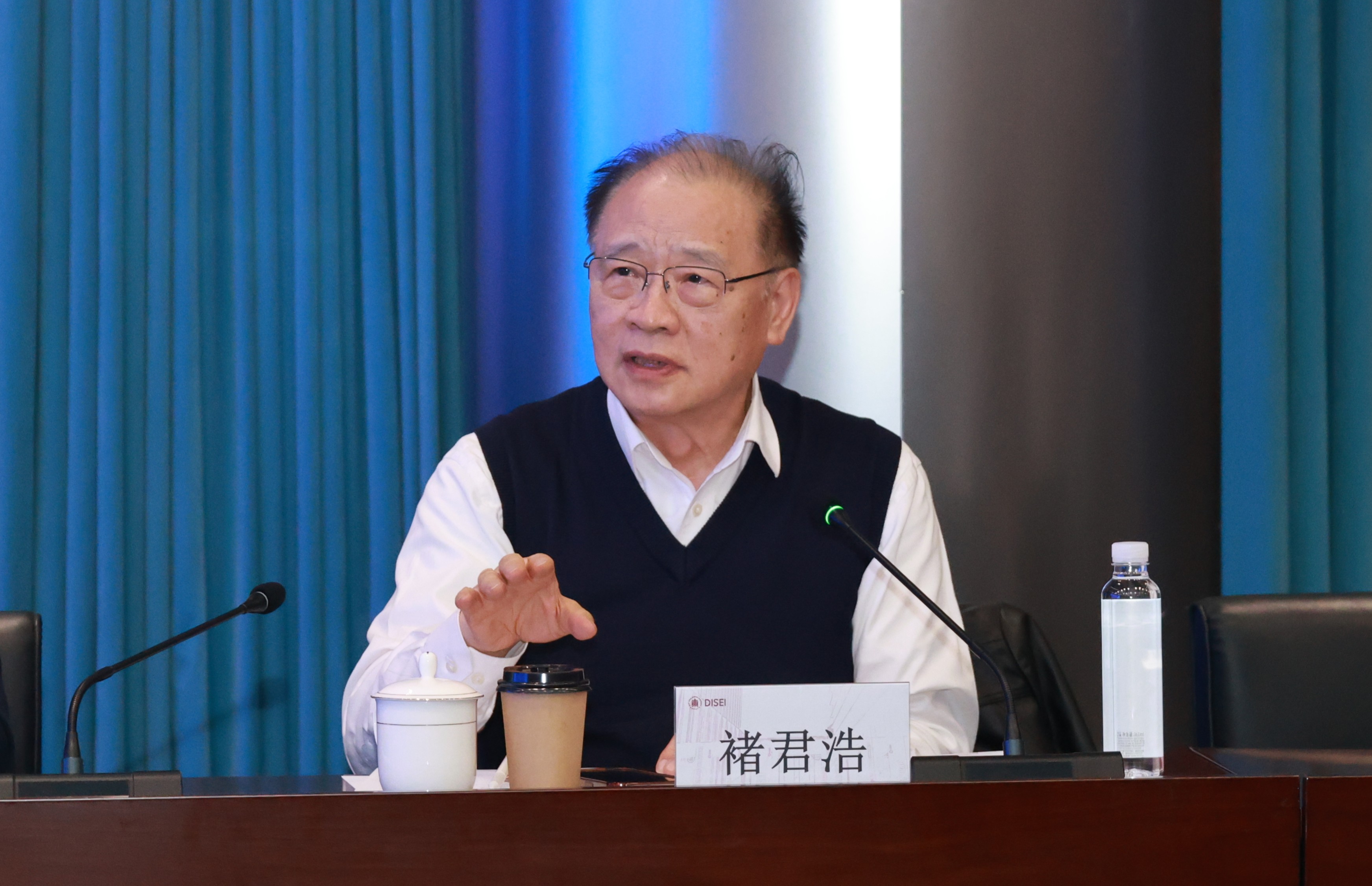 21褚君浩.JPG 21褚君浩.JPG