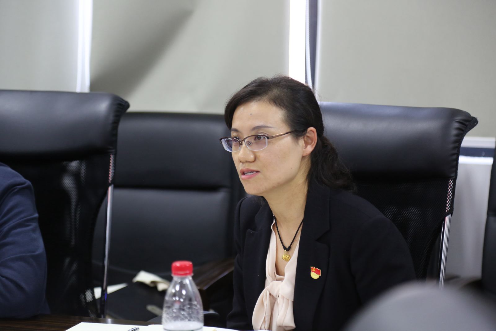 主题教育丨软件工程学院举行“不忘初心、牢记使命”主题教育院领导班子第六次集中学习研讨：加强团队建设 提升育人合力和学术竞争力